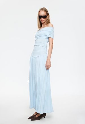 FIELD OF DREAMS MAXI  – SOFT BLUE