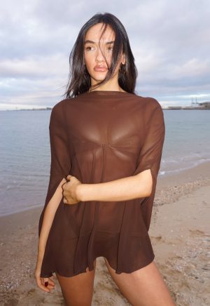 AURA PONCHO – CHOCOLATE